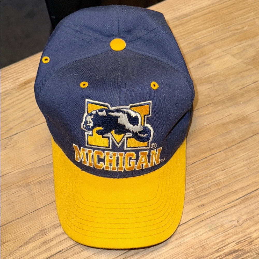 Vintage Michigan Blue and Yellow Michigan Cap